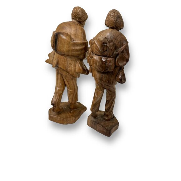 Vintage Pair of Carved Wood Sculptures Of an Old Man With Backpack 9" Tall - Picture 7 of 10